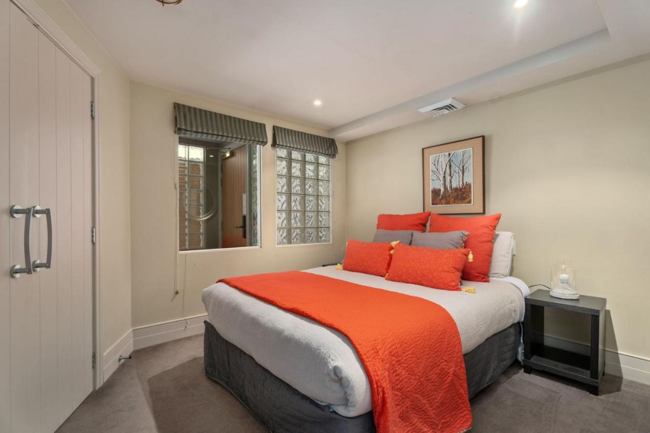 The Village Green Apartment Queenstown Dış mekan fotoğraf