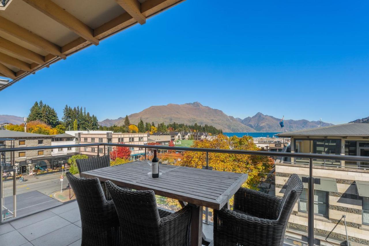 The Village Green Apartment Queenstown Dış mekan fotoğraf