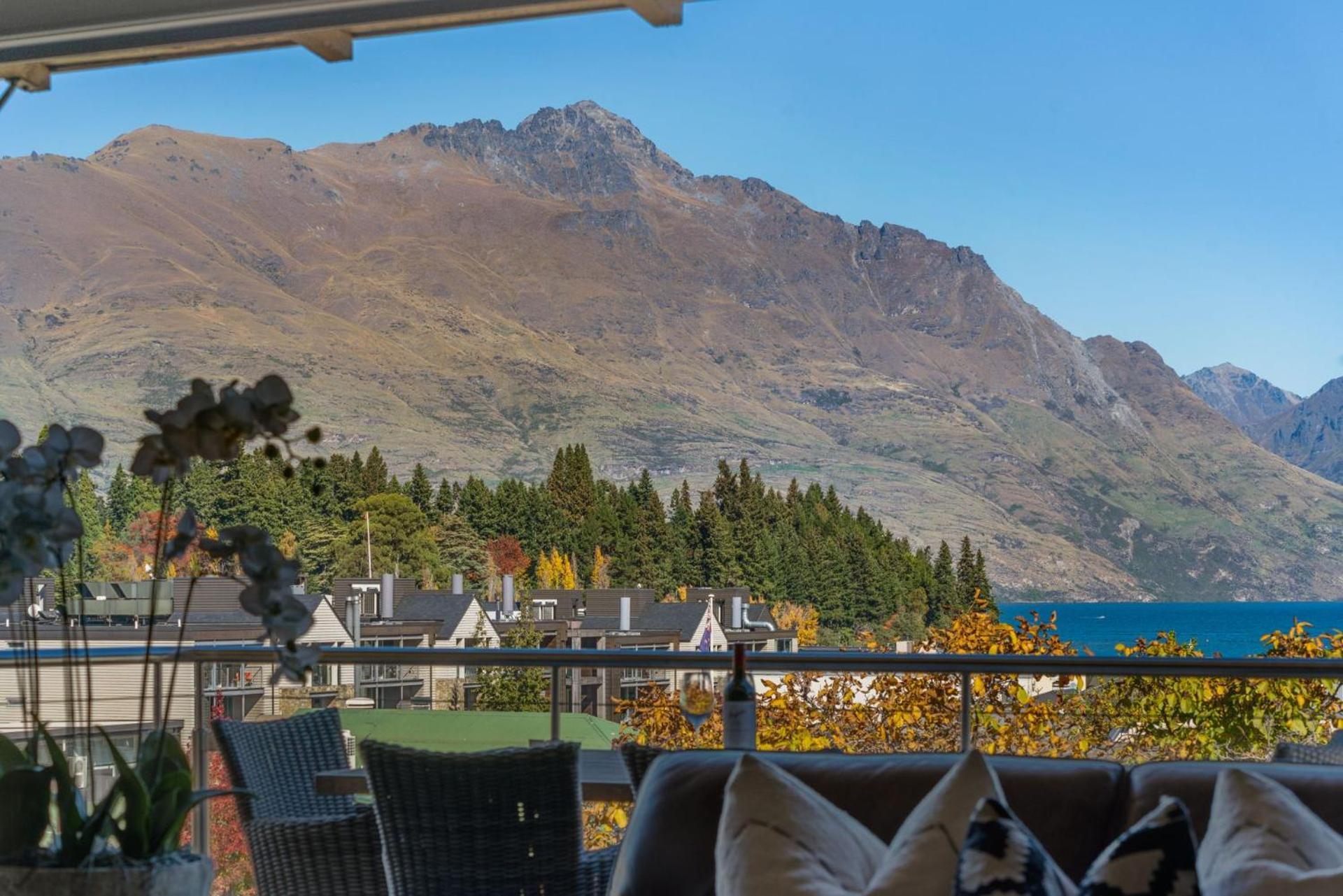 The Village Green Apartment Queenstown Dış mekan fotoğraf